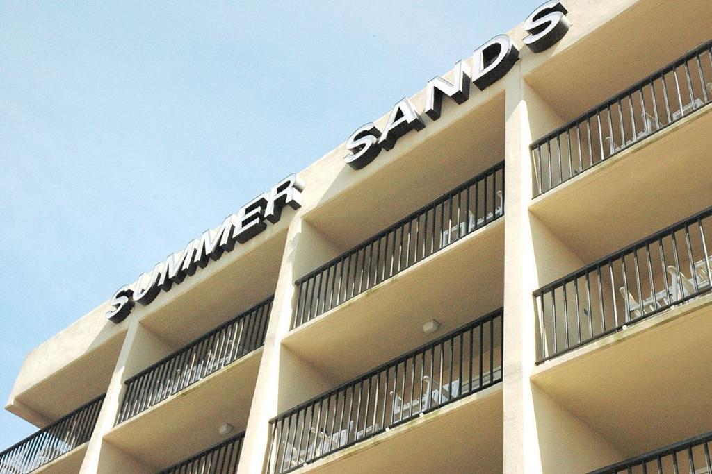 Summer Sands Suites 来特斯维比奇 外观 照片